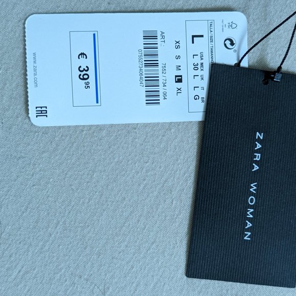 Black and white floral pencil skirt - Picture 2 of 2